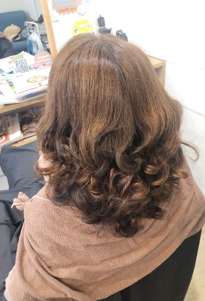 念願のデジタルパーマでゆるふわ巻き髪スタイル 武蔵新城駅の美容室 Peace Hair ピースヘアー